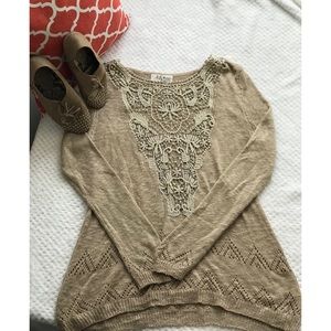 Size L. Oversized Crochet Light Sweater Tan Khaki